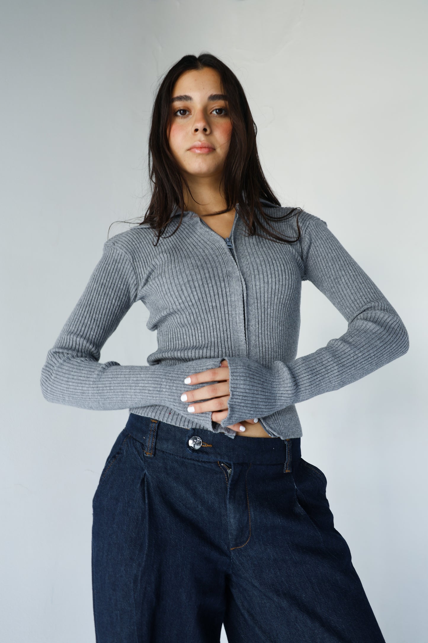 Grey knit pullover with zippers