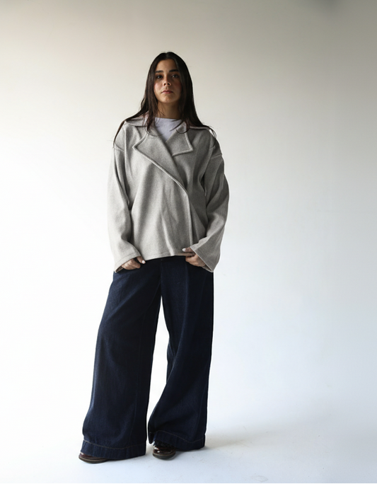 Lia - Light Grey Felt Jacket with one capsule